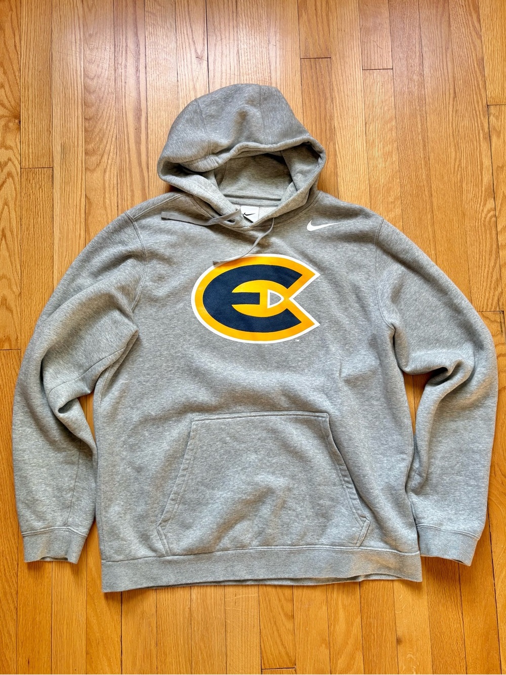 UW-Eau Claire UWEC Nike Men’s Hoodie Sweatshirt Large Gray Blue Gold